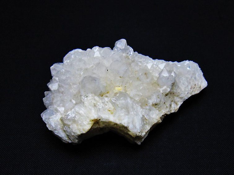 カテドラルライブラリー 水晶クラスター [t689-2552] 1枚目