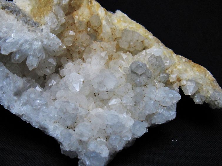 カテドラルライブラリー 水晶クラスター [t689-2581] 2枚目