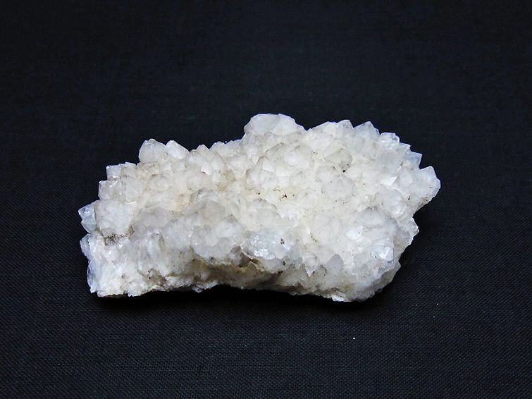 カテドラルライブラリー 水晶クラスター [t689-2630] 1枚目