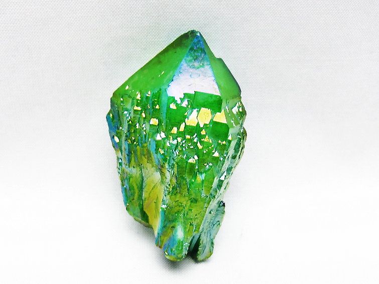 オーラ水晶 オーラクリスタル カテドラルライブラリー  原石 (グリーン)[T693-5281] 1枚目
