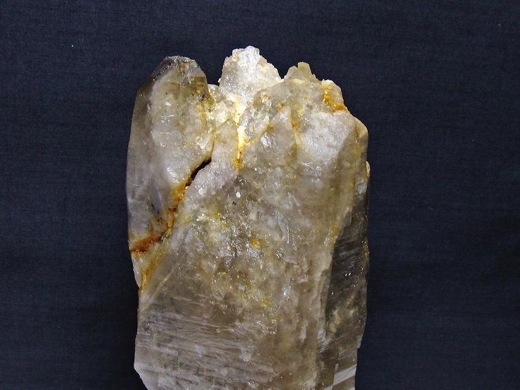 1.3Kg ライトニング水晶 原石[T695-7949] 2枚目