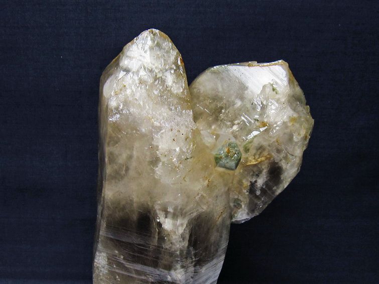 ライトニング水晶 原石[T695-7950] 2枚目