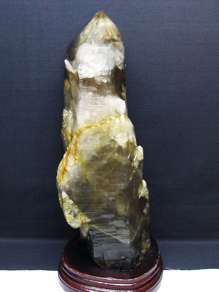 3.4Kg ライトニング水晶 原石[T695-7975] 1枚目