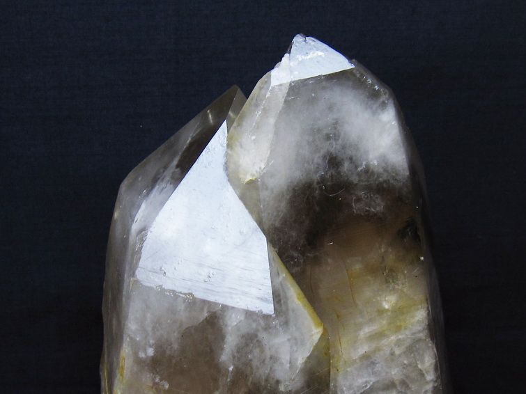 4.2Kg ライトニング水晶 原石[T695-7977] 2枚目