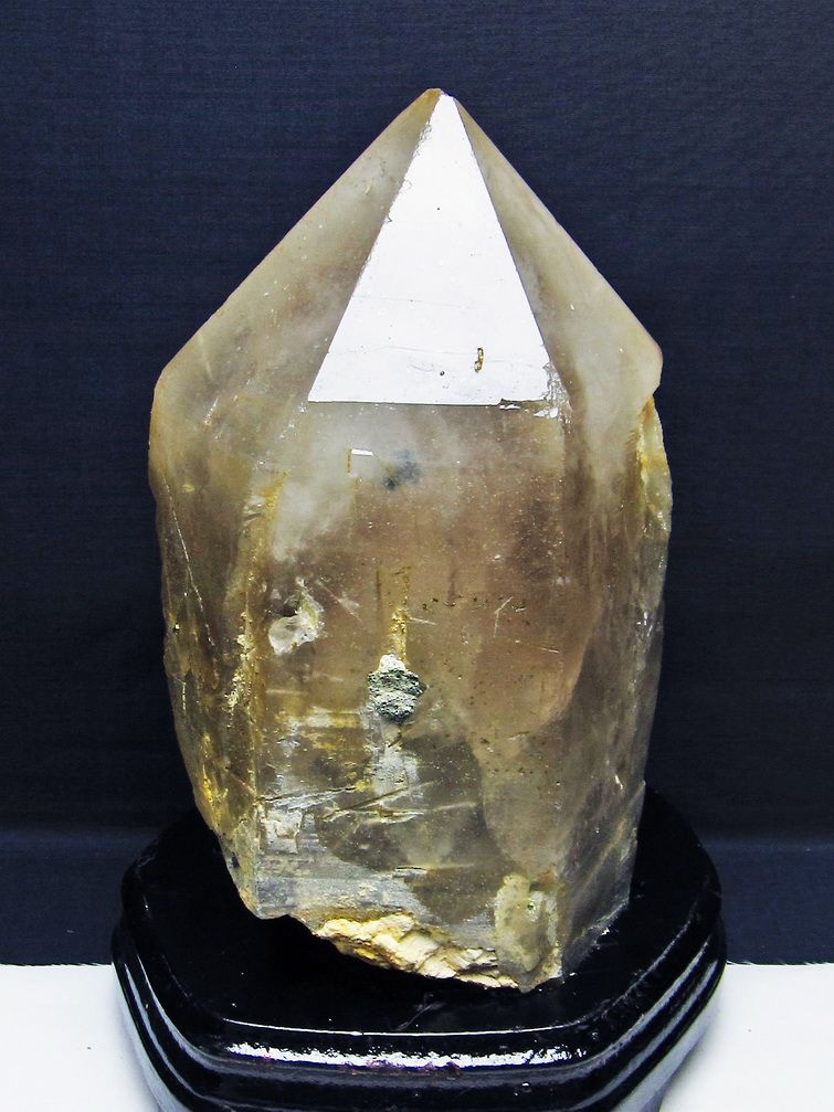 5.5Kg ライトニング水晶 原石[T695-7978] 1枚目