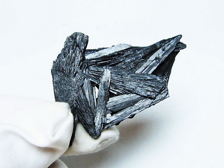 ブラック カイヤナイト 原石[T697-3879] 3枚目