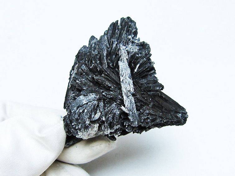 ブラック カイヤナイト 原石[T697-3900] 3枚目