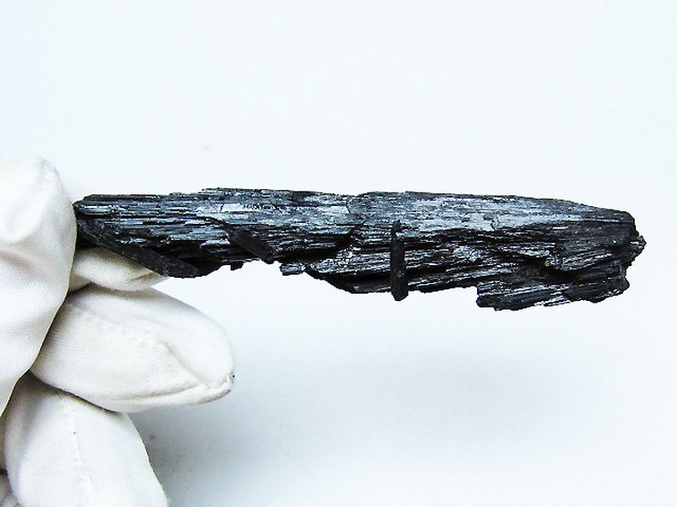 ブラック カイヤナイト 原石[T697-3916] 3枚目