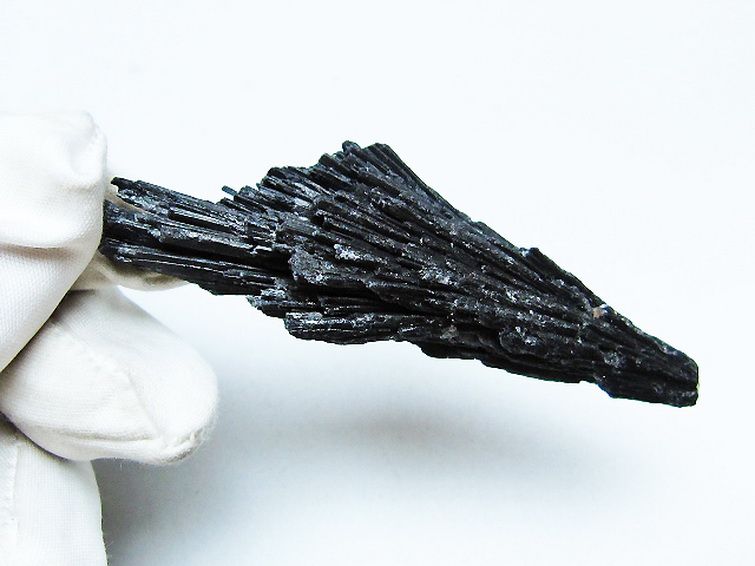 ブラック カイヤナイト 原石[T697-3924] 3枚目