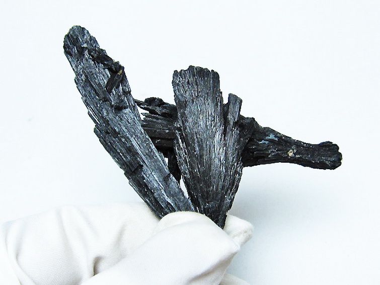 ブラック カイヤナイト 原石[T697-3950] 3枚目