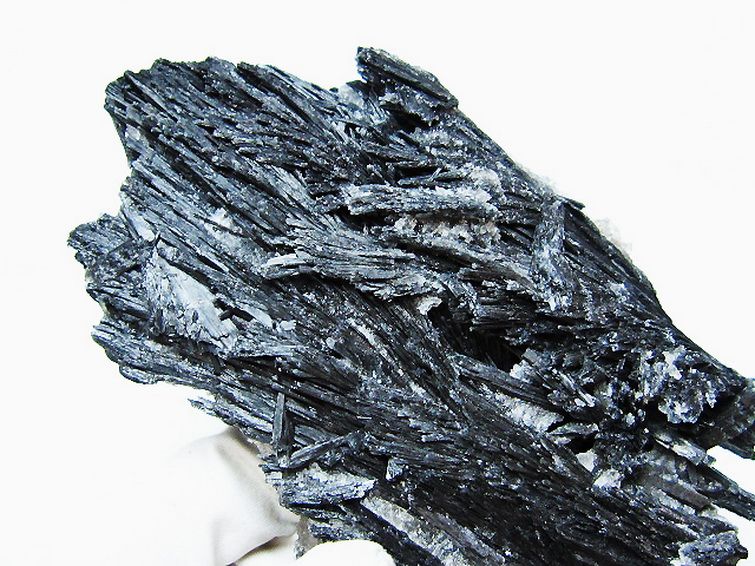 ブラック カイヤナイト 原石[T697-3961] 3枚目