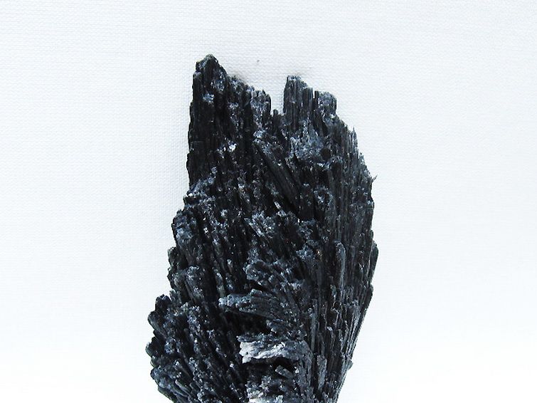 ブラック カイヤナイト 原石 [t697-4440] 2枚目