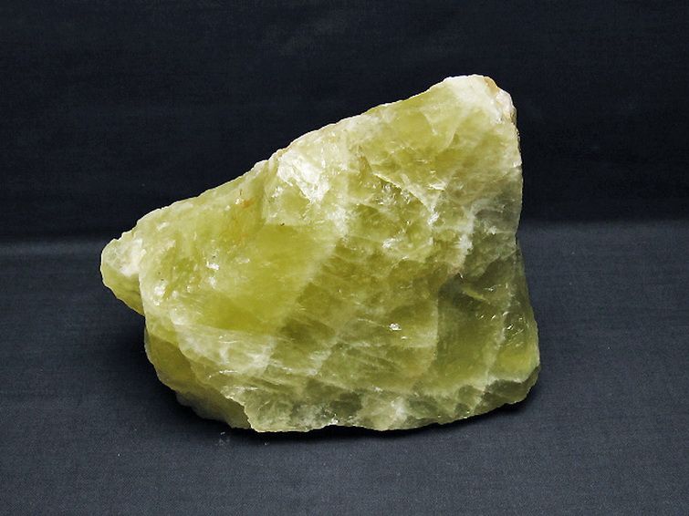 1.9Kg シトリン水晶 原石[T701-1153] 1枚目