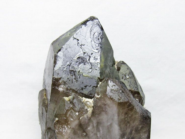 1.7Kg ライトニング水晶 原石 [t704-1318] 2枚目