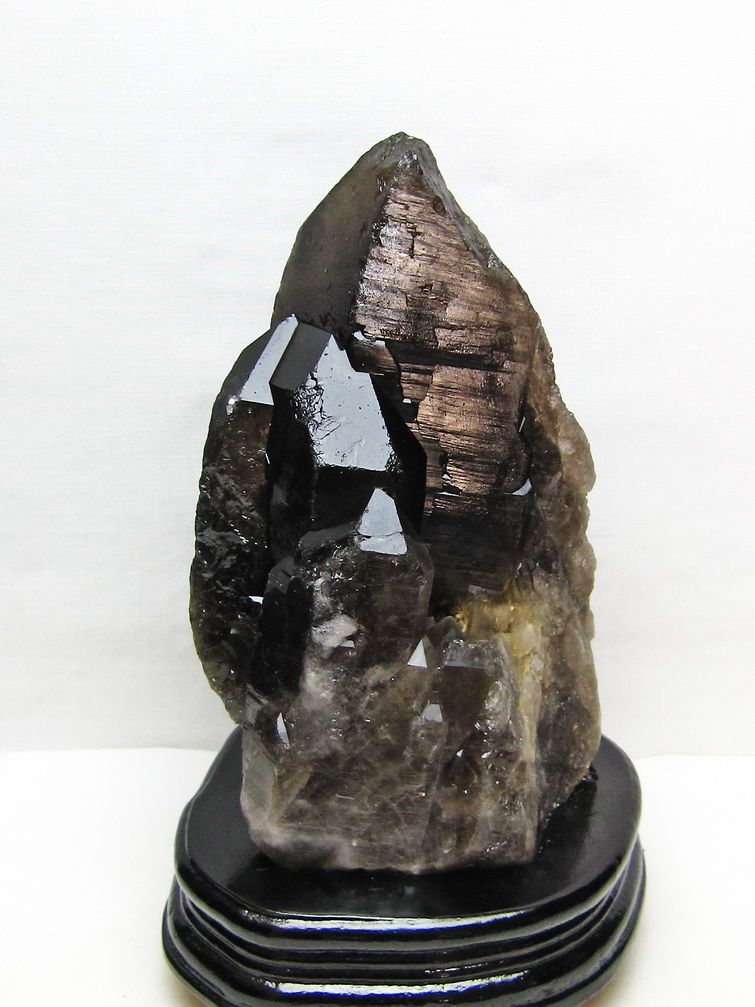 2.6Kg ライトニング水晶 原石 [t704-1509] 1枚目