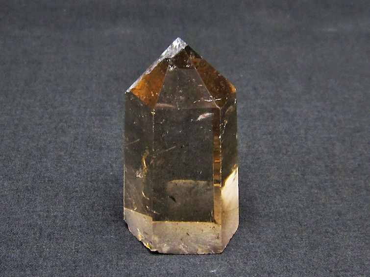 ライトニング水晶 六角柱 [t705-6424] 1枚目