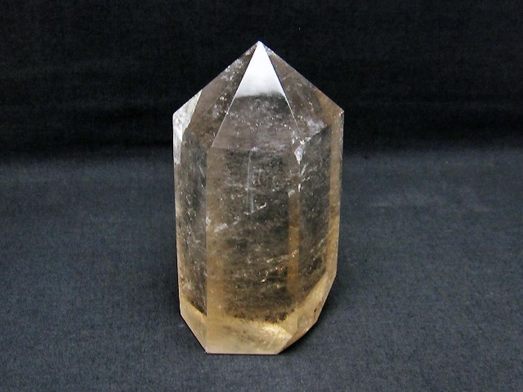 ライトニング水晶 六角柱 [t705-6474] 1枚目