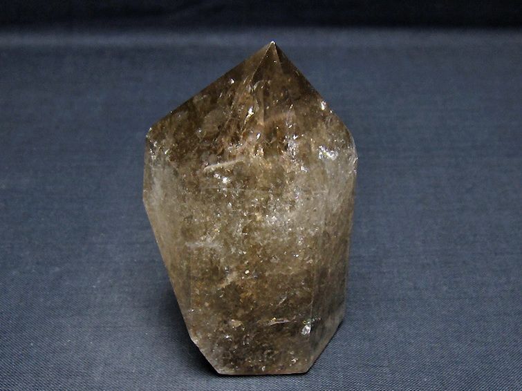 虹入り ライトニング水晶ガーデン水晶 六角柱[t705-7589]