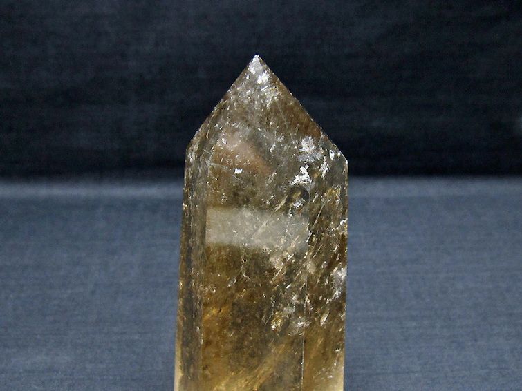 ライトニング水晶 六角柱 [t705-7594] 3枚目