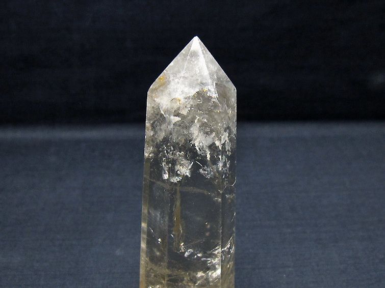 虹入り ライトニング水晶ガーデン水晶 六角柱[T705-7624] 2枚目