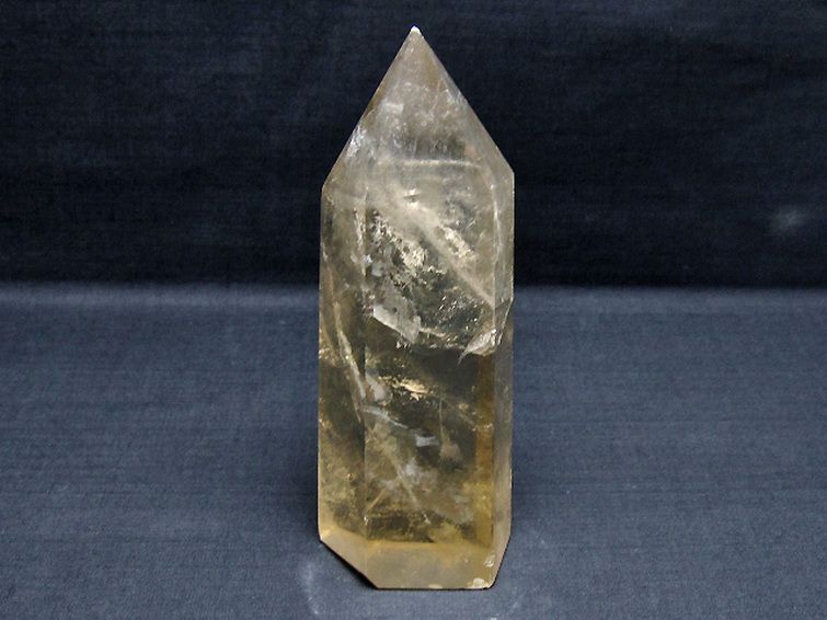 ライトニング水晶 六角柱[T705-7666] 1枚目