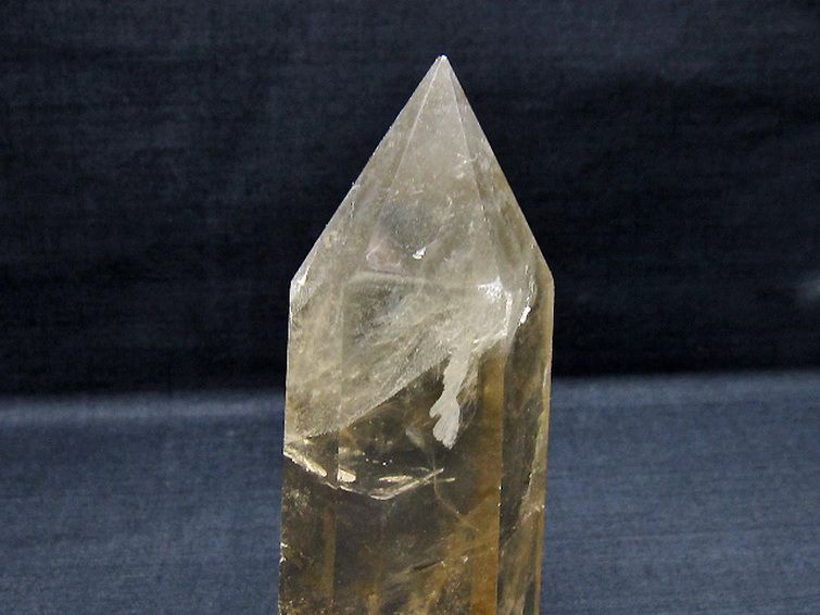 ライトニング水晶 六角柱[T705-7666] 3枚目