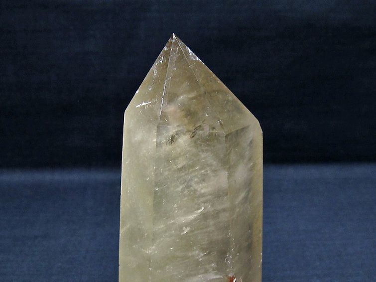 ライトニング水晶 六角柱[T705-7706] 3枚目