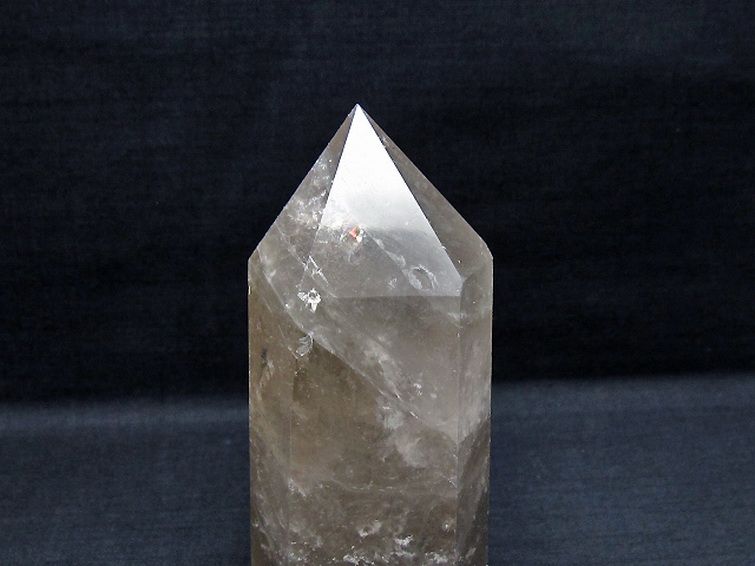 ライトニング水晶 六角柱 [t705-7727] 2枚目