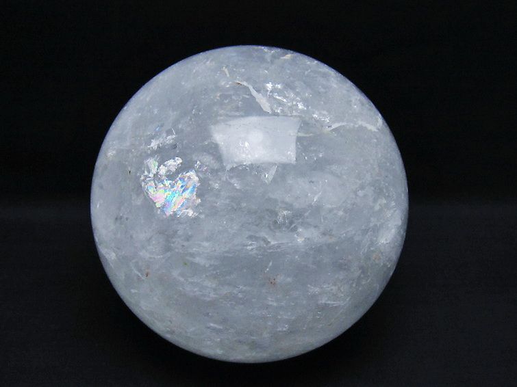 1.8Kg ヒマラヤ水晶 丸玉 110mm [t718-3534] 1枚目