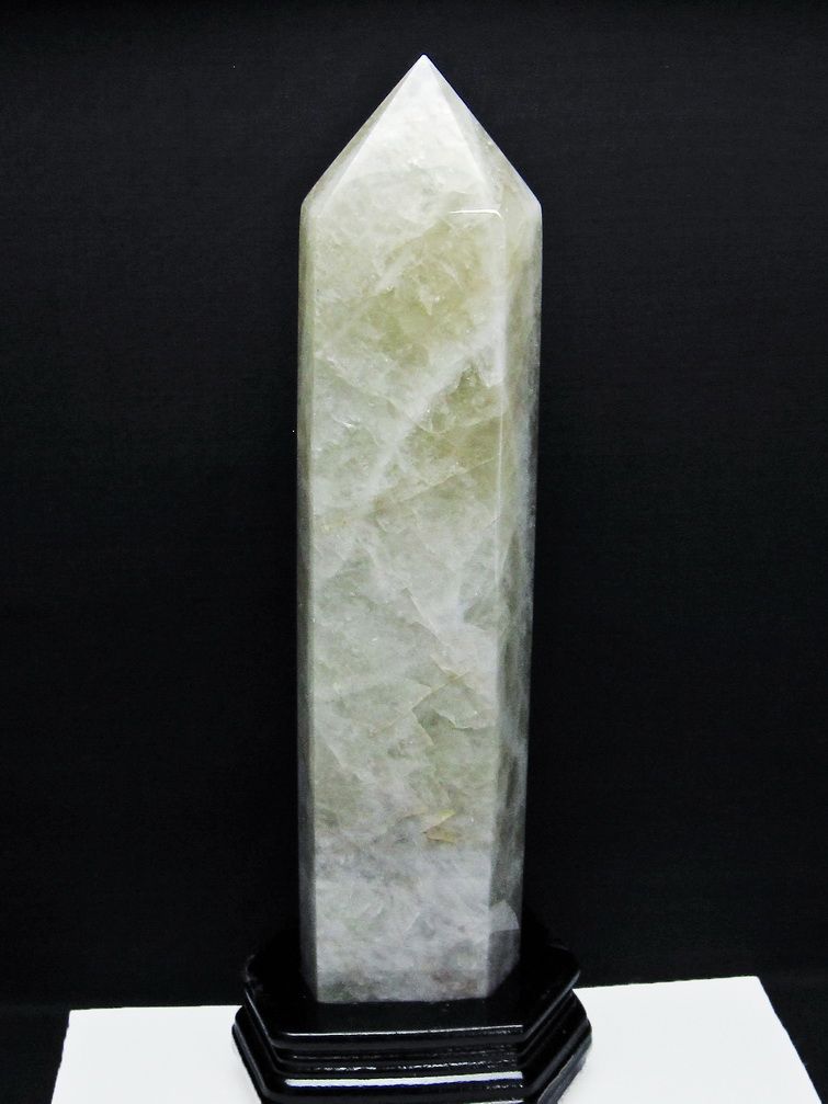 2.6Kg シトリン水晶 六角柱 [t719-5081] 1枚目