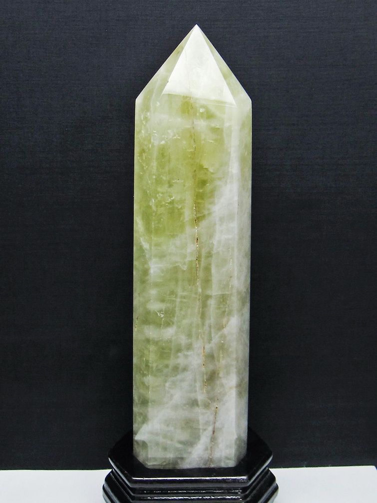 1.6Kg シトリン水晶 六角柱 [t719-5096] 1枚目