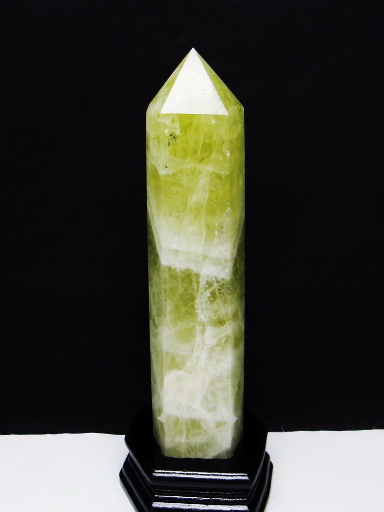 1.3Kg シトリン水晶 六角柱 [t719-5177] 1枚目