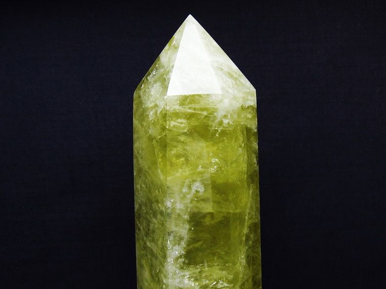 2.1Kg シトリン水晶 六角柱 [t719-5246] 3枚目