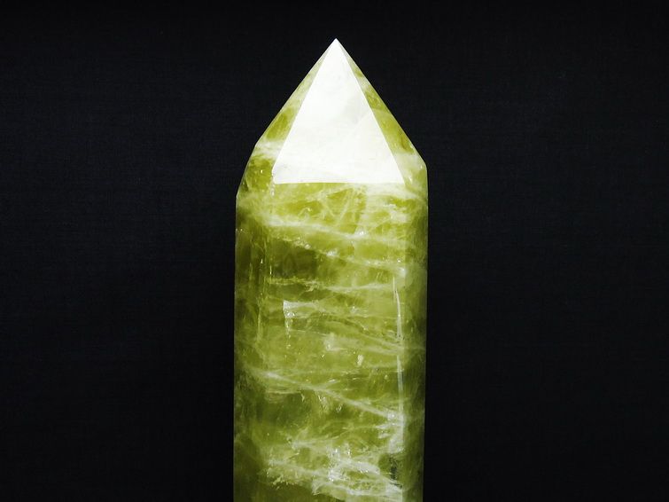 2.2Kg シトリン水晶 六角柱 [t719-5247] 2枚目