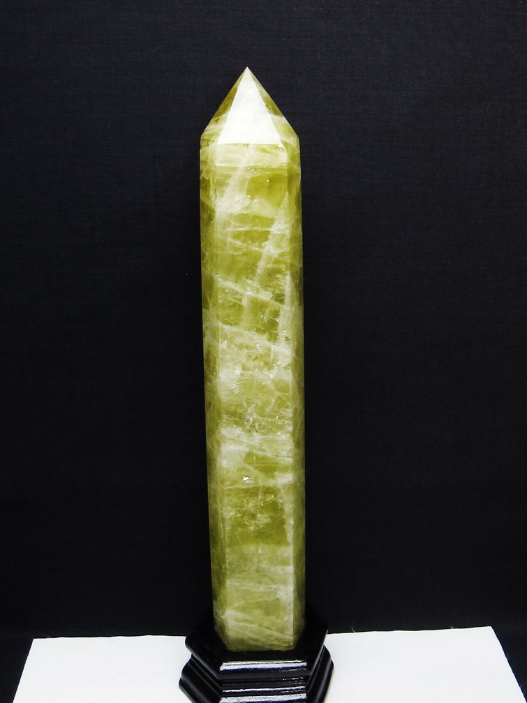 1.8Kg シトリン水晶 六角柱 [t719-5253] 1枚目