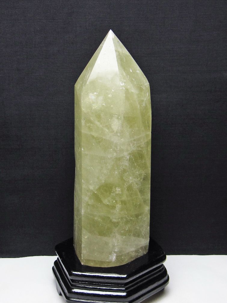 2Kg シトリン水晶 六角柱 [t719-5291] 1枚目