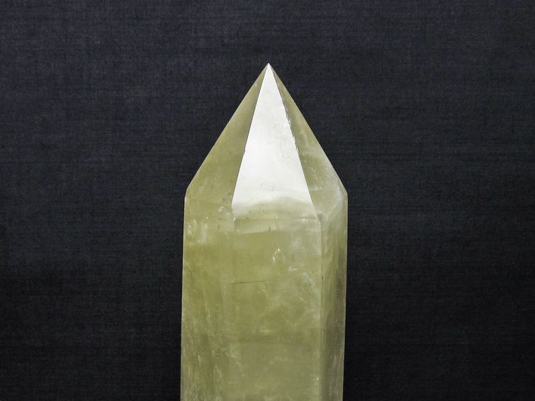 1.4Kg シトリン水晶 六角柱 [t719-5348] 2枚目