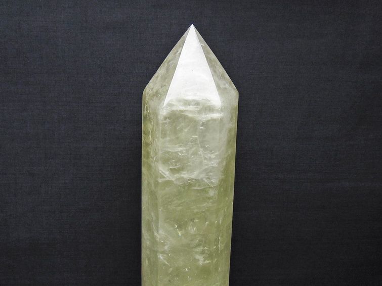 1.6Kg シトリン水晶 六角柱 [t719-5356] 3枚目