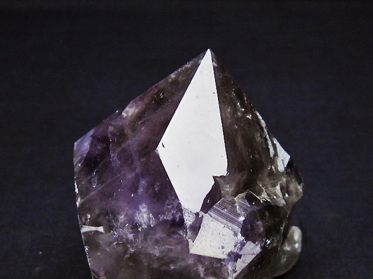 アメジスト 六角柱[T720-1198] 2枚目
