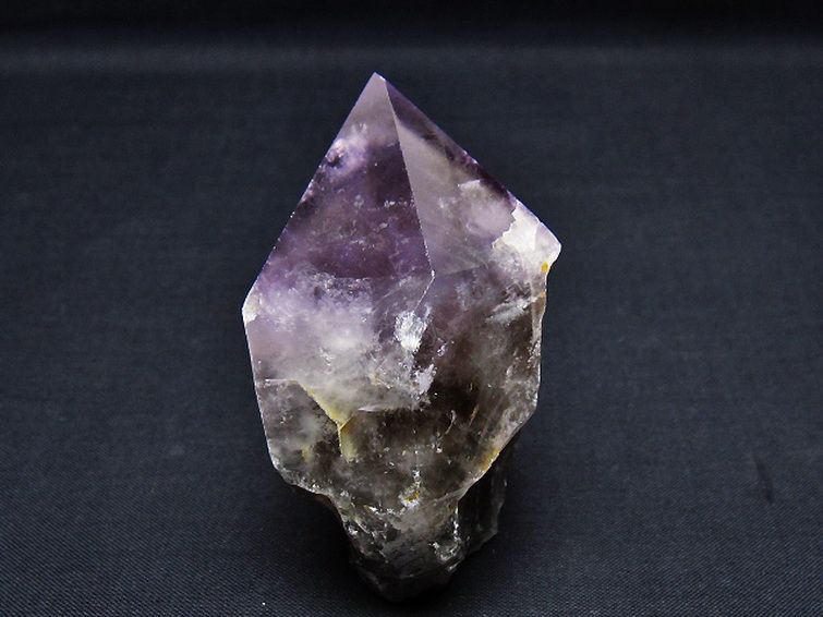 アメジスト 六角柱[T720-1211] 1枚目