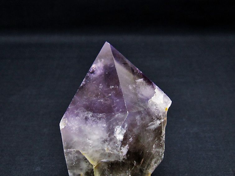 アメジスト 六角柱[T720-1211] 2枚目