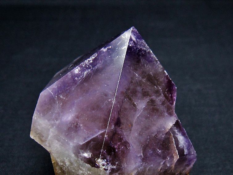 アメジスト 六角柱[T720-1214] 2枚目