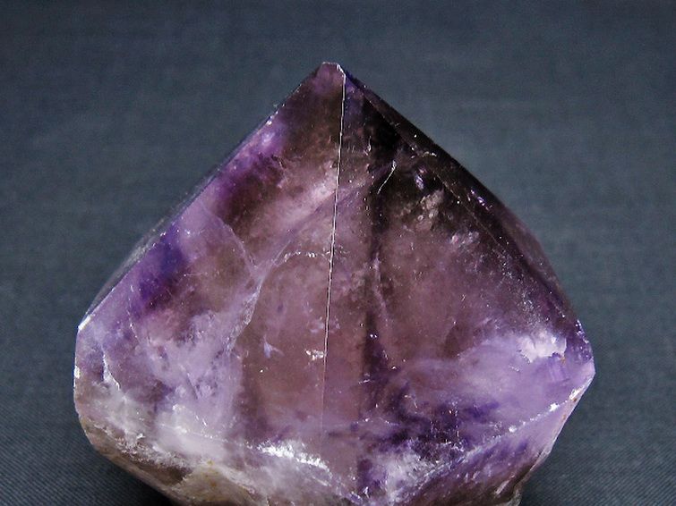 アメジスト 六角柱[T720-1254] 2枚目