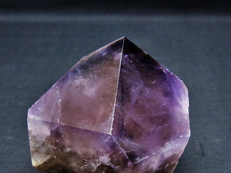 アメジスト 六角柱[T720-1256] 2枚目