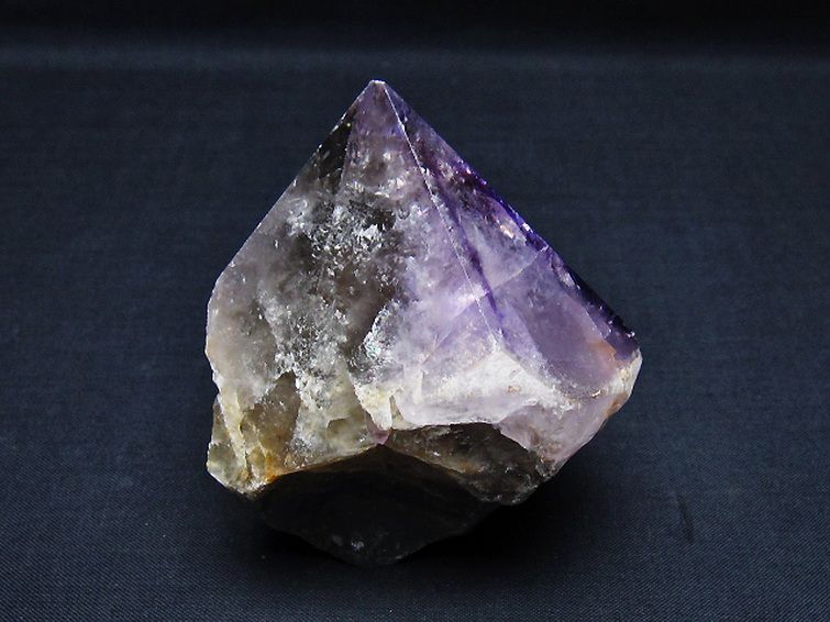 アメジスト 六角柱[T720-1330] 1枚目