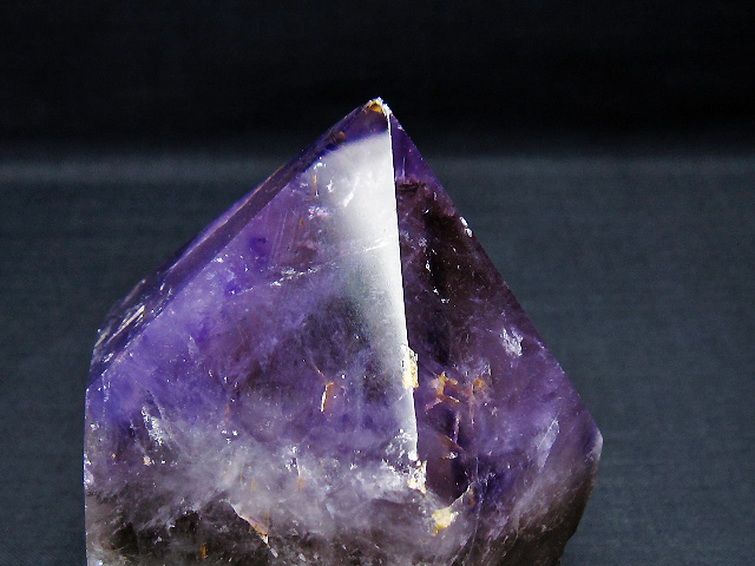 アメジスト 六角柱[T720-1366] 2枚目