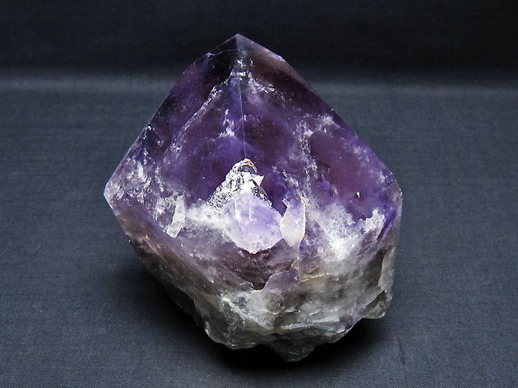 アメジスト 六角柱[T720-1369] 1枚目