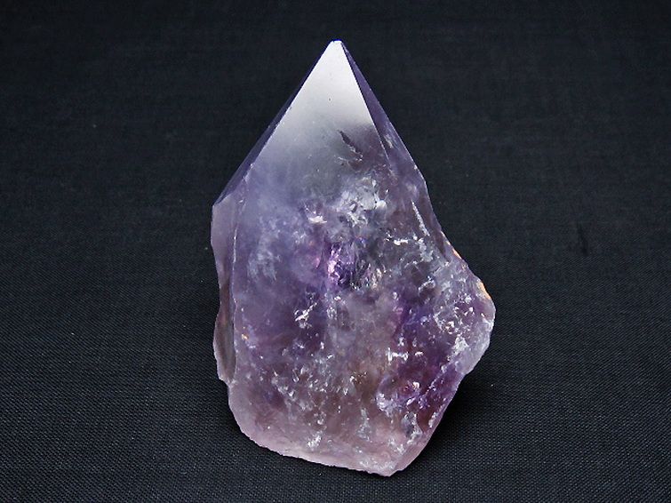 アメジスト 六角柱[T720-1384] 1枚目