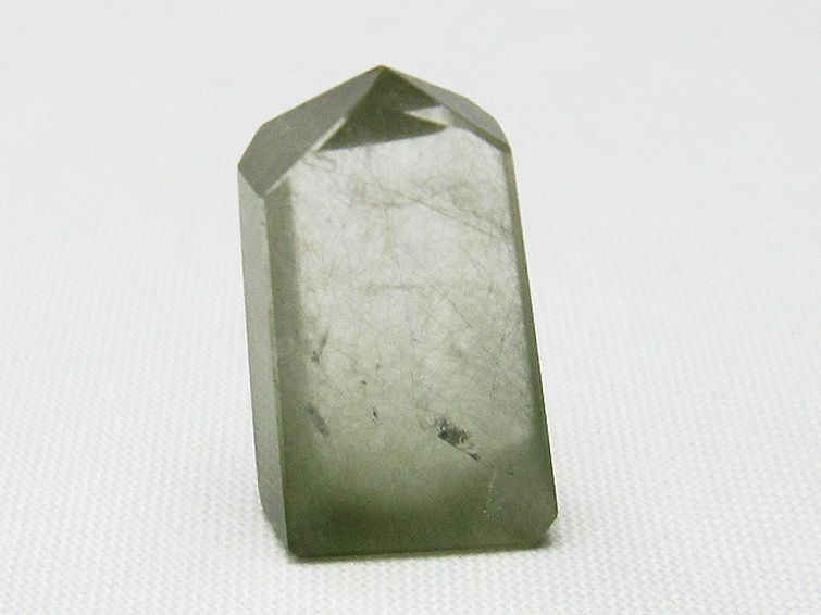 緑ルチル水晶 六角柱 [t720-351] 1枚目