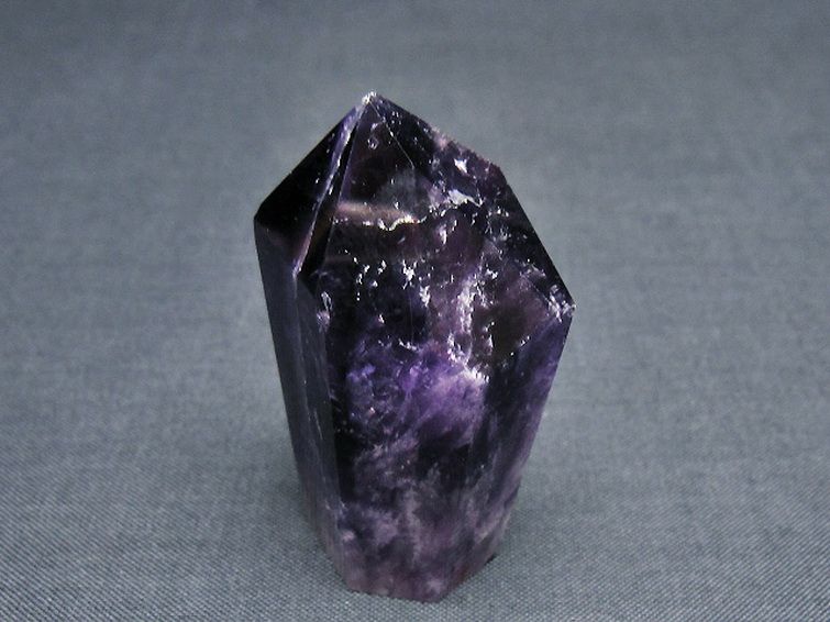 アメジスト 六角柱 [t720-996] 3枚目